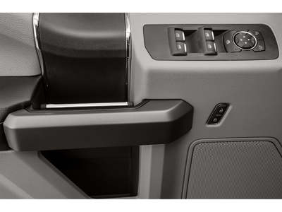 2015 Ford F-150 4WD SuperCrew 145" XLT