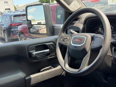 2025 GMC Sierra 3500 HD Pro