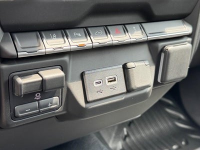 2025 GMC Sierra 3500 HD Pro