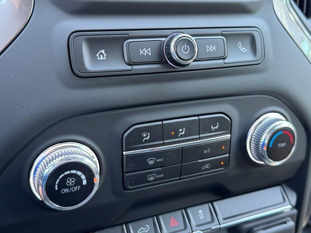 2025 GMC Sierra 3500 HD Pro