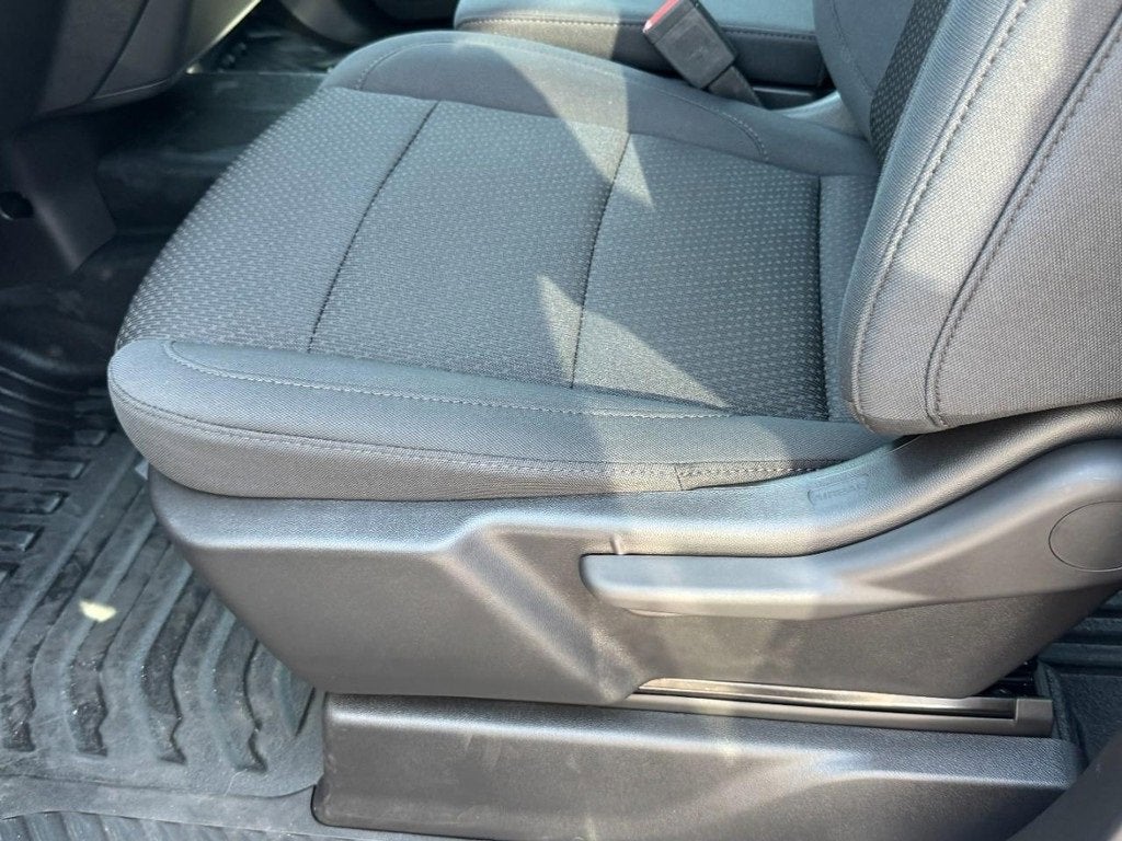 2025 GMC Sierra 3500 HD Pro