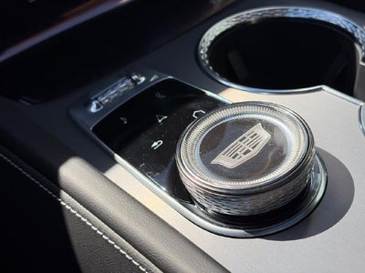 2027 Cadillac VISTIQ Luxury