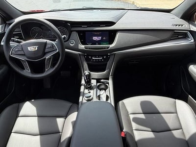2026 Cadillac XT5 Luxury