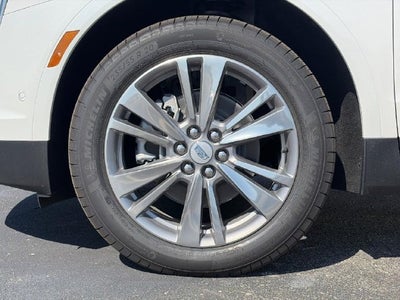 2026 Cadillac XT5 Premium Luxury