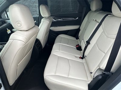 2025 Cadillac XT5 Sport