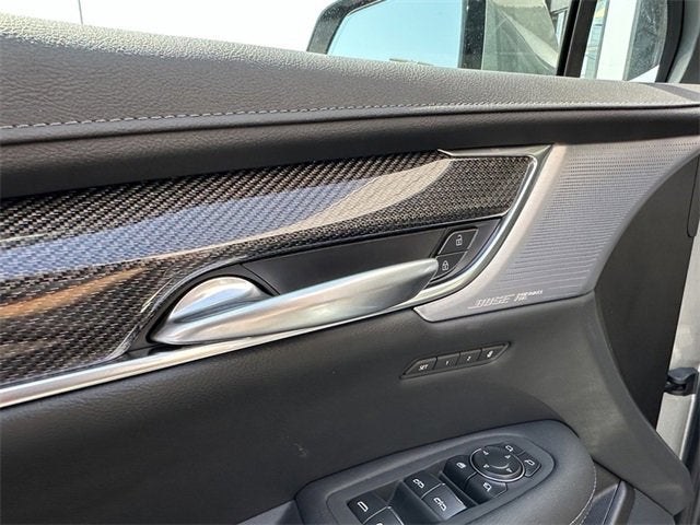 2025 Cadillac XT5 Sport