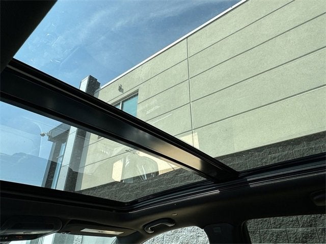 2025 Cadillac XT5 Sport