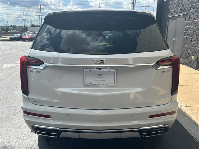 2025 Cadillac XT6 Premium Luxury