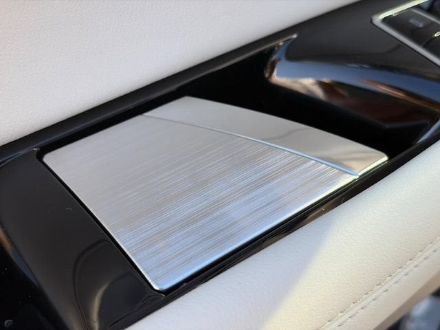 2027 Cadillac LYRIQ Premium Luxury