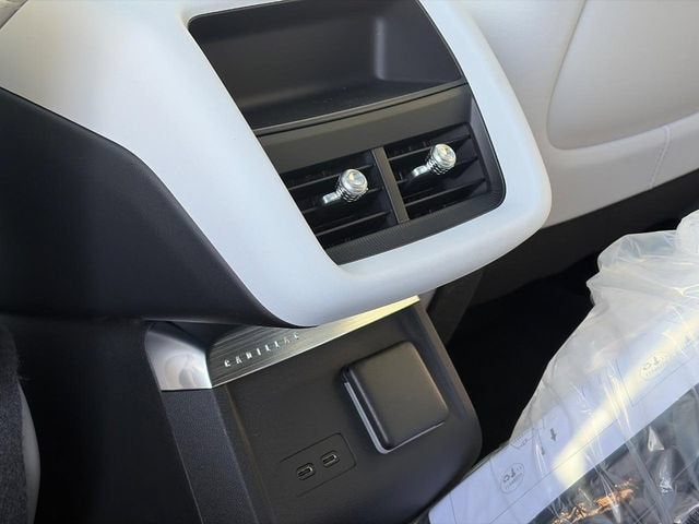 2027 Cadillac LYRIQ Premium Luxury