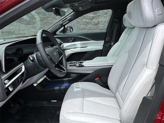 2025 Cadillac LYRIQ Sport 2