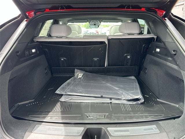 2025 Cadillac LYRIQ Sport 2