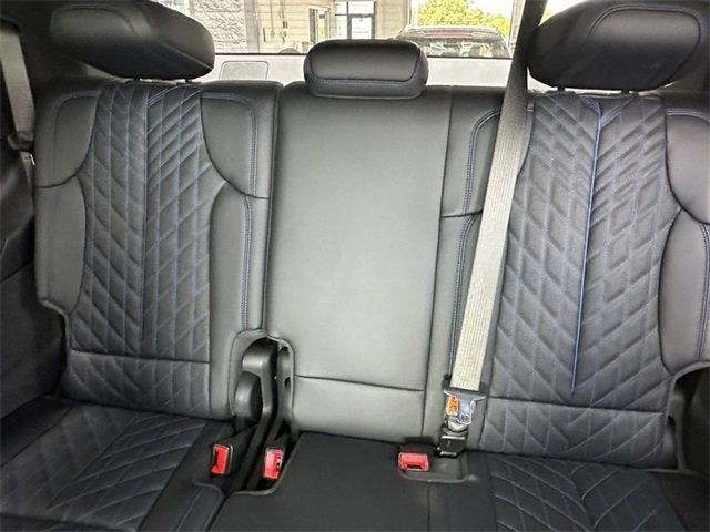 2025 Cadillac ESCALADE IQ Luxury 1