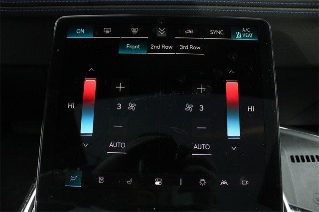 2025 Cadillac ESCALADE IQ Luxury 1