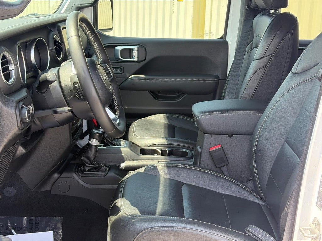 2022 Jeep Wrangler Unlimited Sahara 4x4