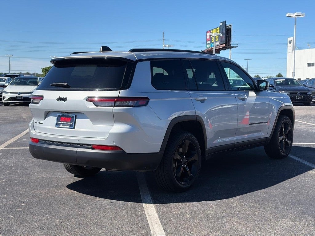 2023 Jeep Grand Cherokee L Altitude 4x4