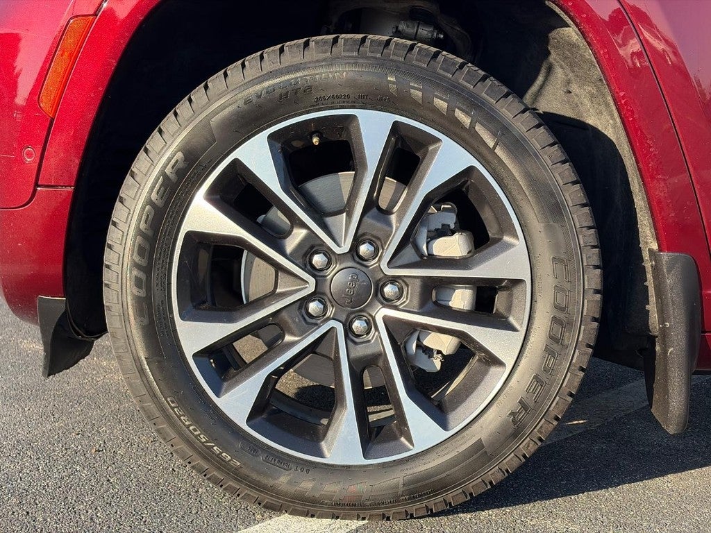 2022 Jeep Grand Cherokee L Overland 4x4