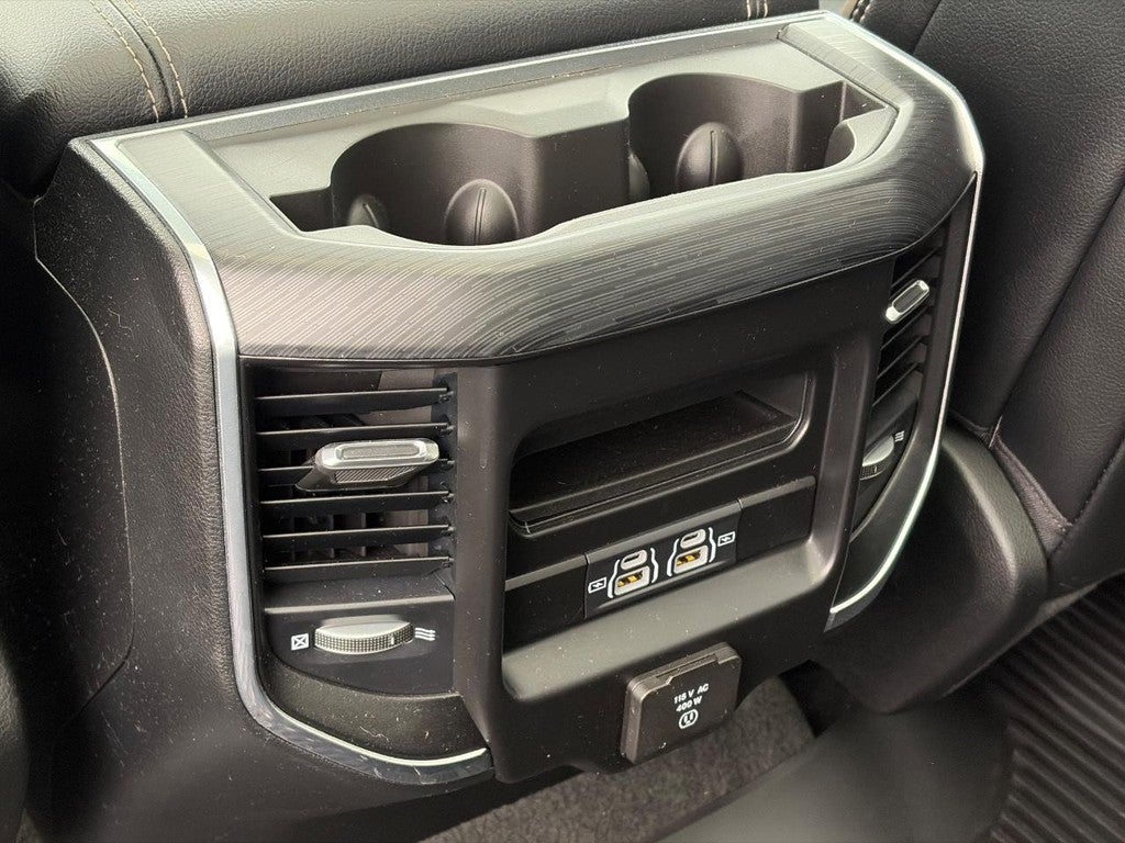2023 RAM 1500 Laramie 4x4 Crew Cab 5'7" Box