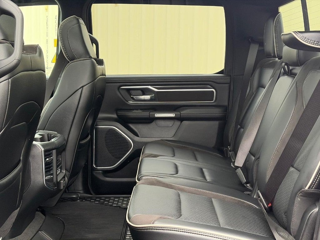 2023 RAM 1500 Laramie 4x4 Crew Cab 5'7" Box