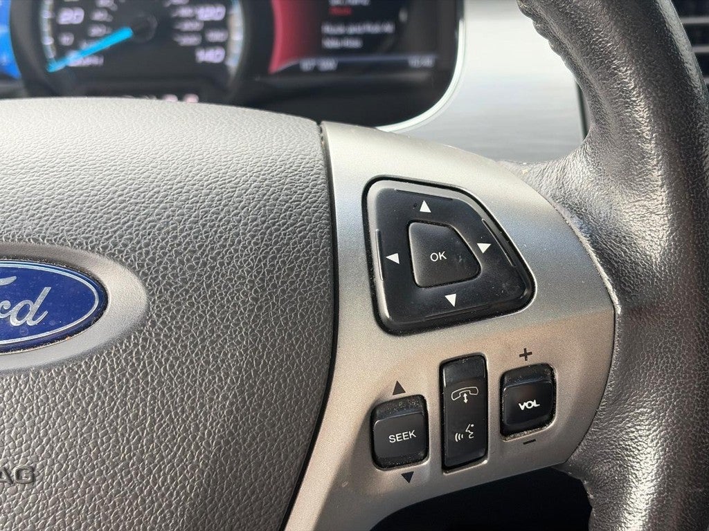2015 Ford Taurus 4dr Sdn SEL FWD