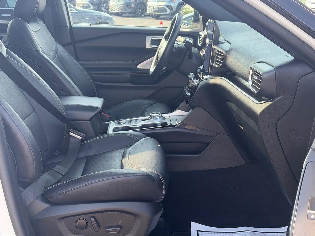 2023 Ford Explorer ST 4WD