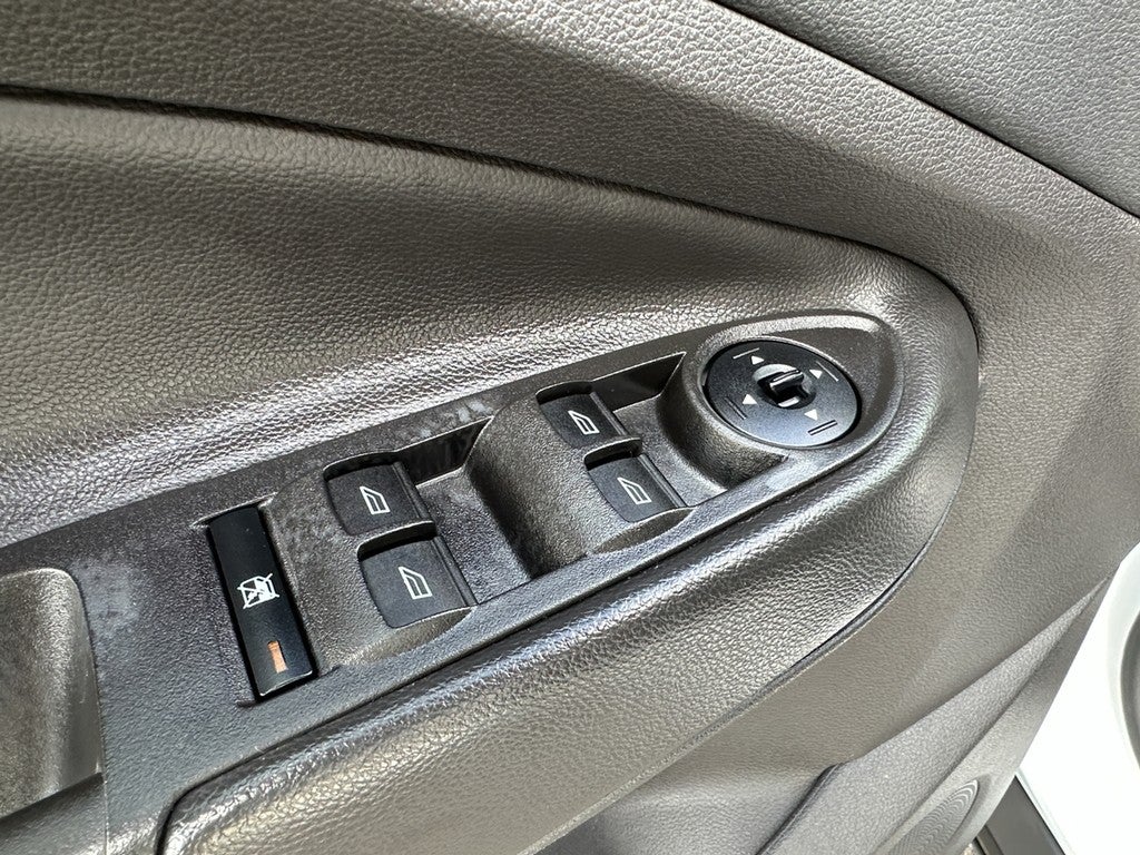 2016 Ford Escape FWD 4dr S