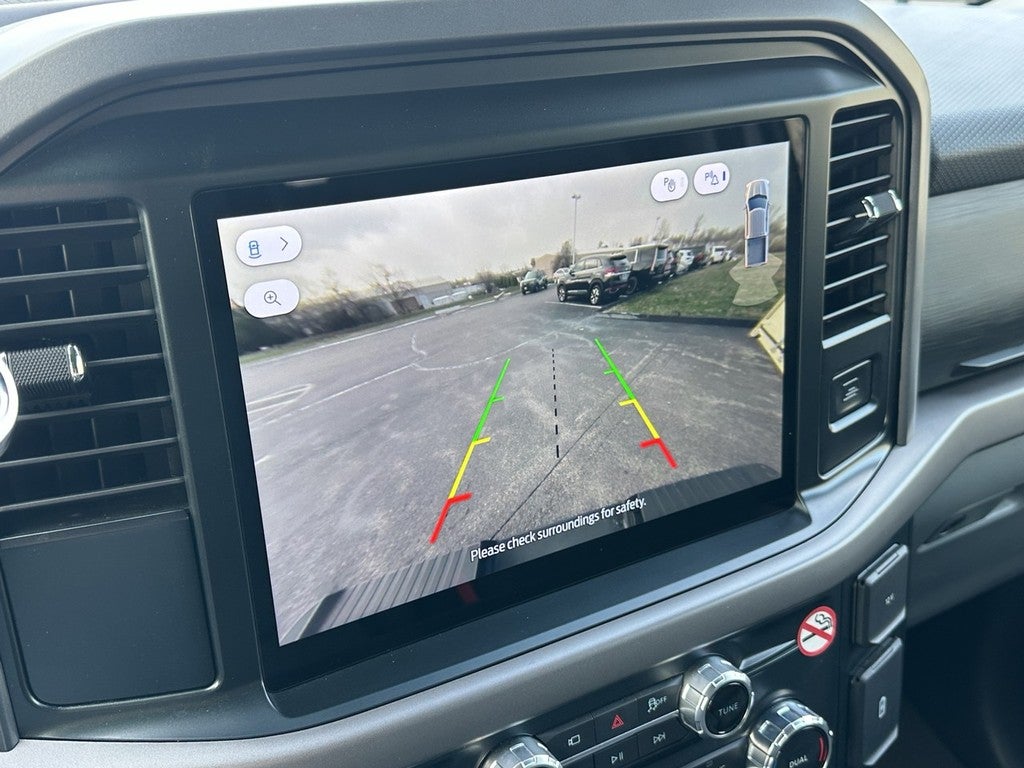 2025 Ford F-150 XLT 4WD SuperCrew Box