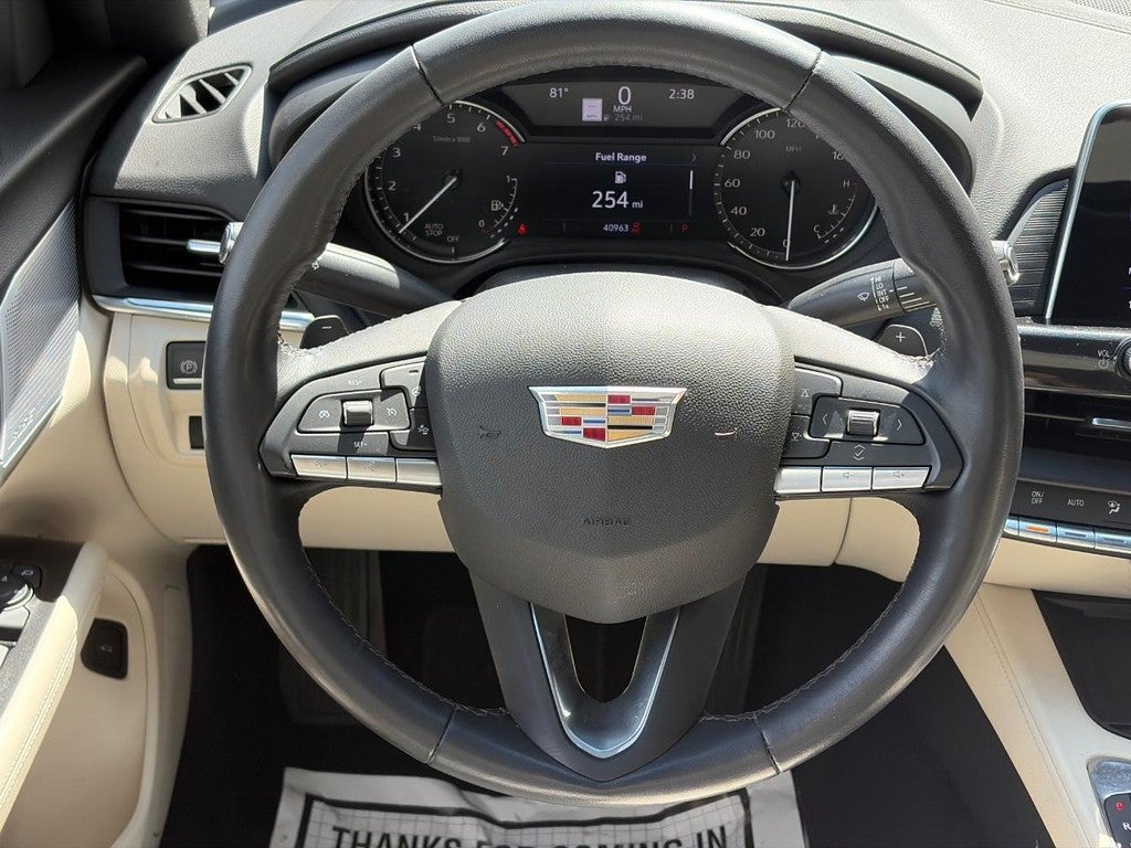 2023 Cadillac CT4 4dr Sdn Luxury
