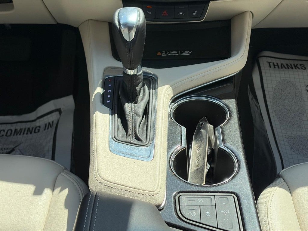 2023 Cadillac CT4 4dr Sdn Luxury