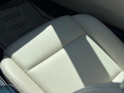 2023 Cadillac CT4 4dr Sdn Luxury