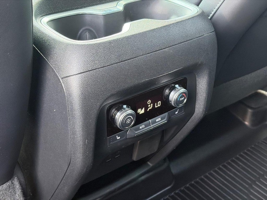 2024 GMC Acadia FWD 4dr Elevation