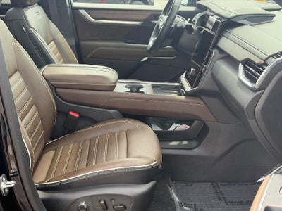 2026 GMC Acadia AWD 4dr Denali Ultimate