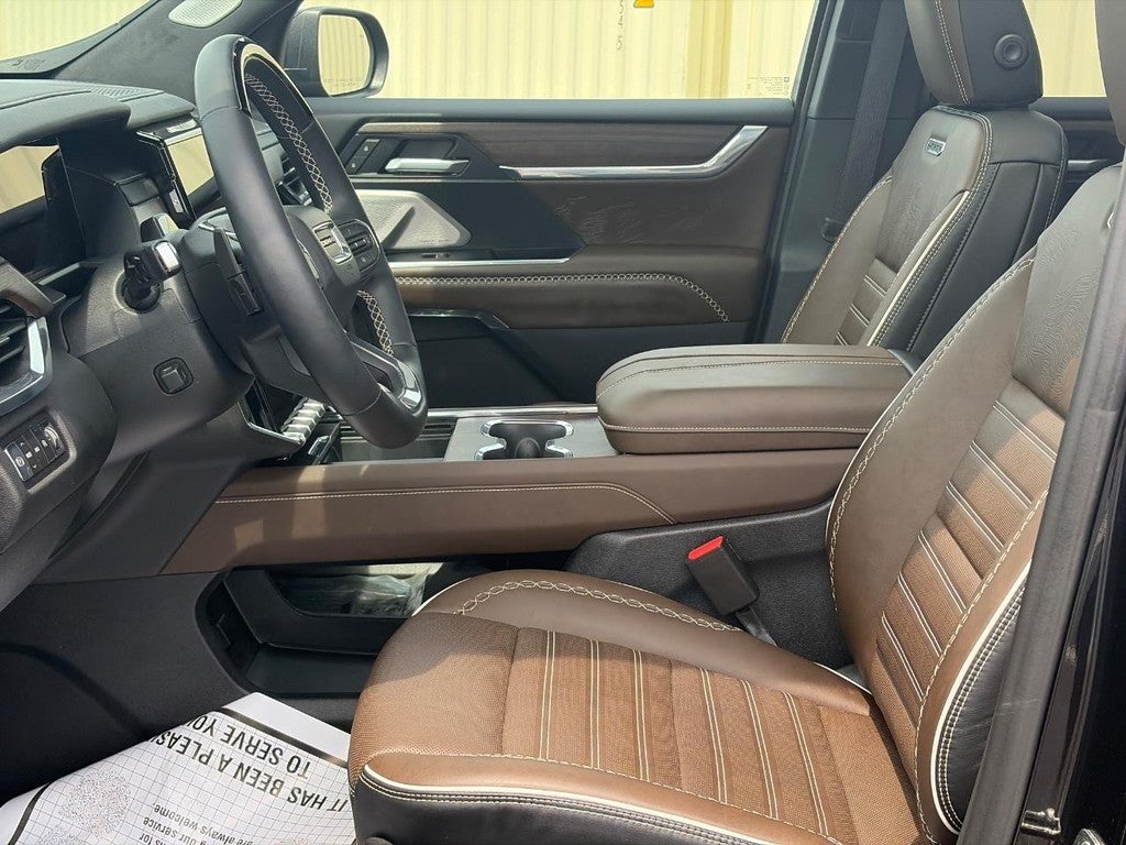 2026 GMC Acadia AWD 4dr Denali Ultimate