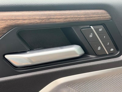 2026 GMC Acadia AWD 4dr Denali Ultimate