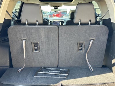 2023 GMC Acadia AWD 4dr Denali