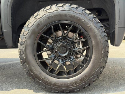 2023 GMC Sierra 2500HD 4WD Crew Cab 159" Denali