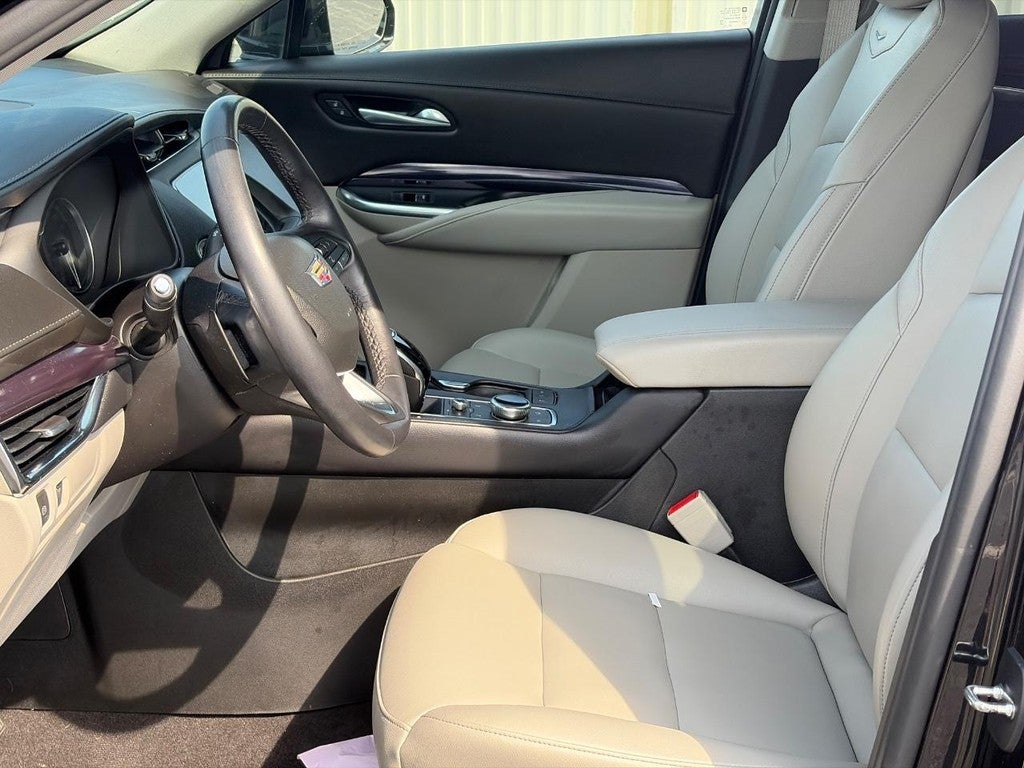 2023 Cadillac XT4 FWD 4dr Luxury