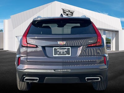 2025 Cadillac XT4 FWD 4dr Premium Luxury