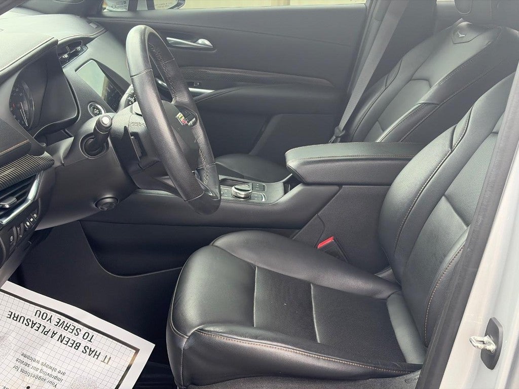 2022 Cadillac XT4 AWD 4dr Sport