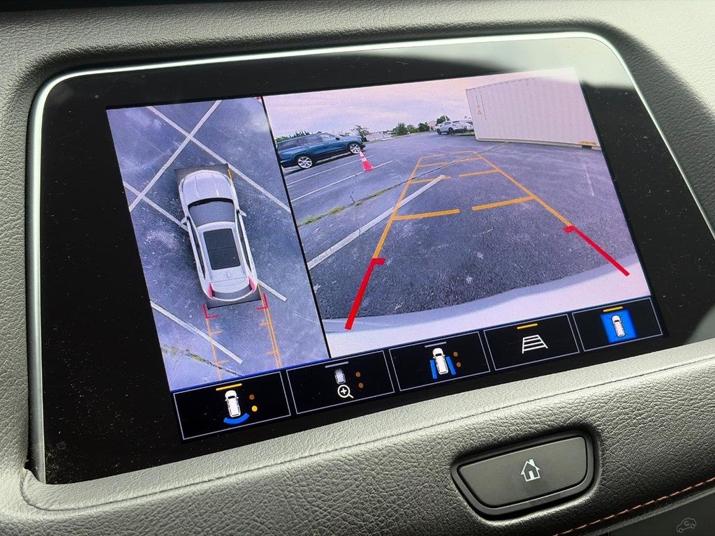2022 Cadillac XT4 AWD 4dr Sport