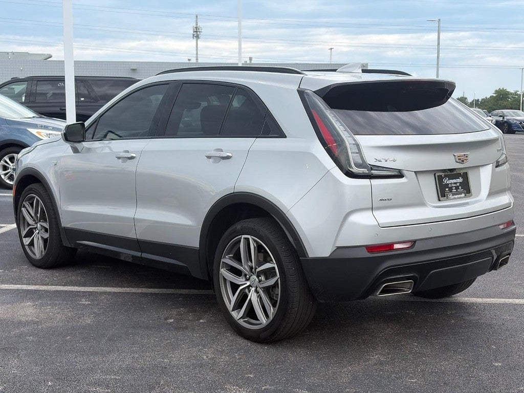 2022 Cadillac XT4 AWD 4dr Sport