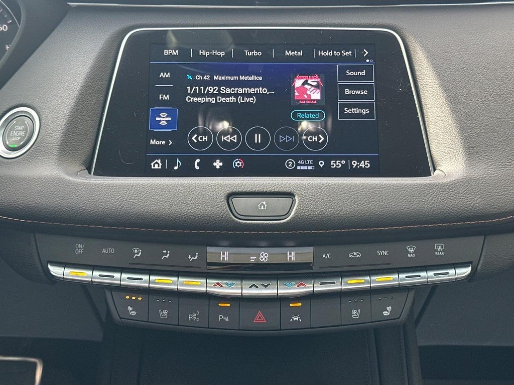 2022 Cadillac XT4 AWD 4dr Sport