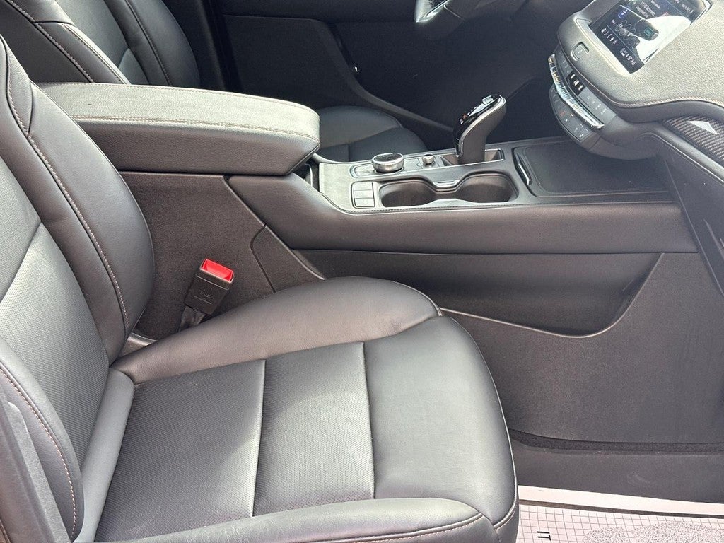 2022 Cadillac XT4 AWD 4dr Sport