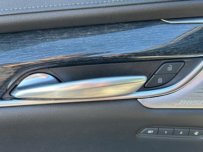 2022 Cadillac XT5 FWD 4dr Premium Luxury