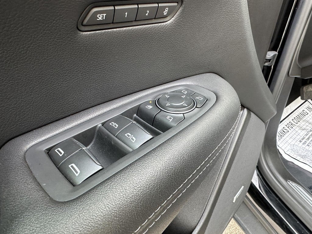 2025 Cadillac XT5 FWD 4dr Premium Luxury