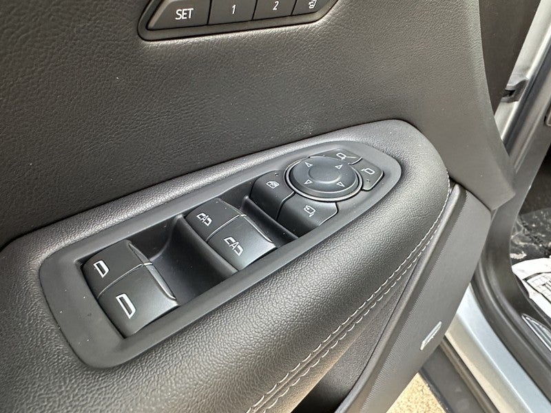 2025 Cadillac XT5 FWD 4dr Premium Luxury