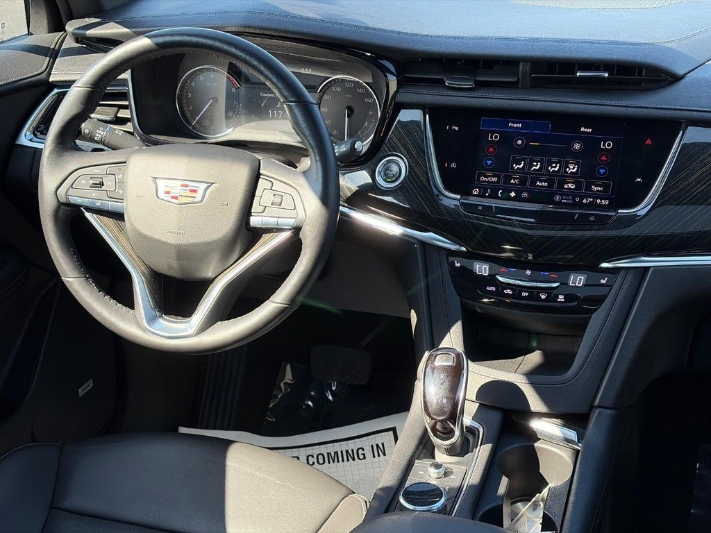 2022 Cadillac XT6 FWD 4dr Premium Luxury