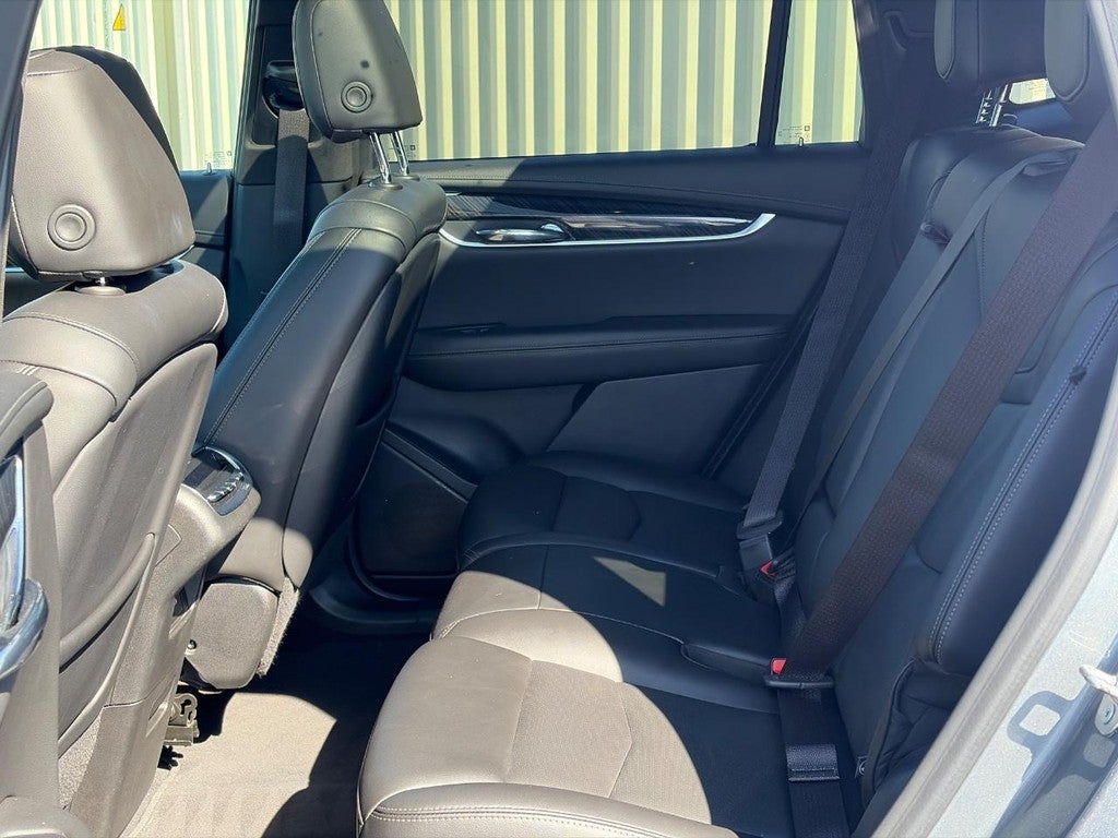 2022 Cadillac XT6 FWD 4dr Premium Luxury