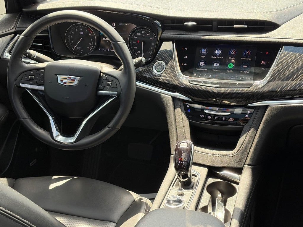 2024 Cadillac XT6 AWD 4dr Premium Luxury