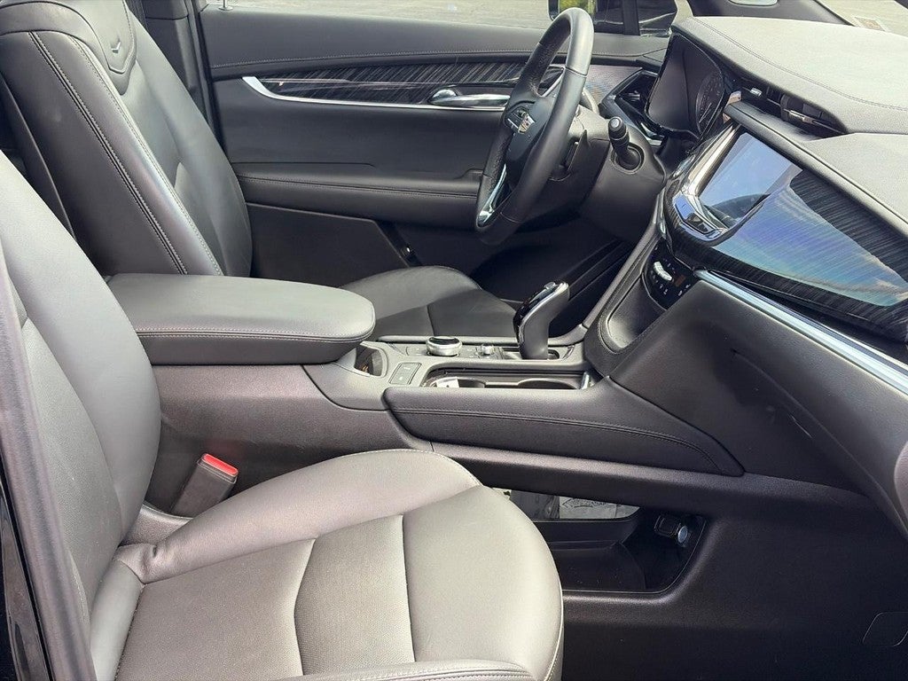 2024 Cadillac XT6 AWD 4dr Premium Luxury